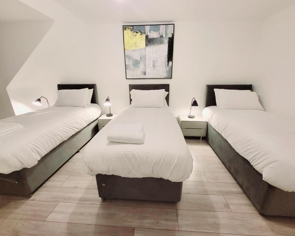 Garland Modern 2 Bedroom Apartment With Parking London Plumstead  Exterior foto